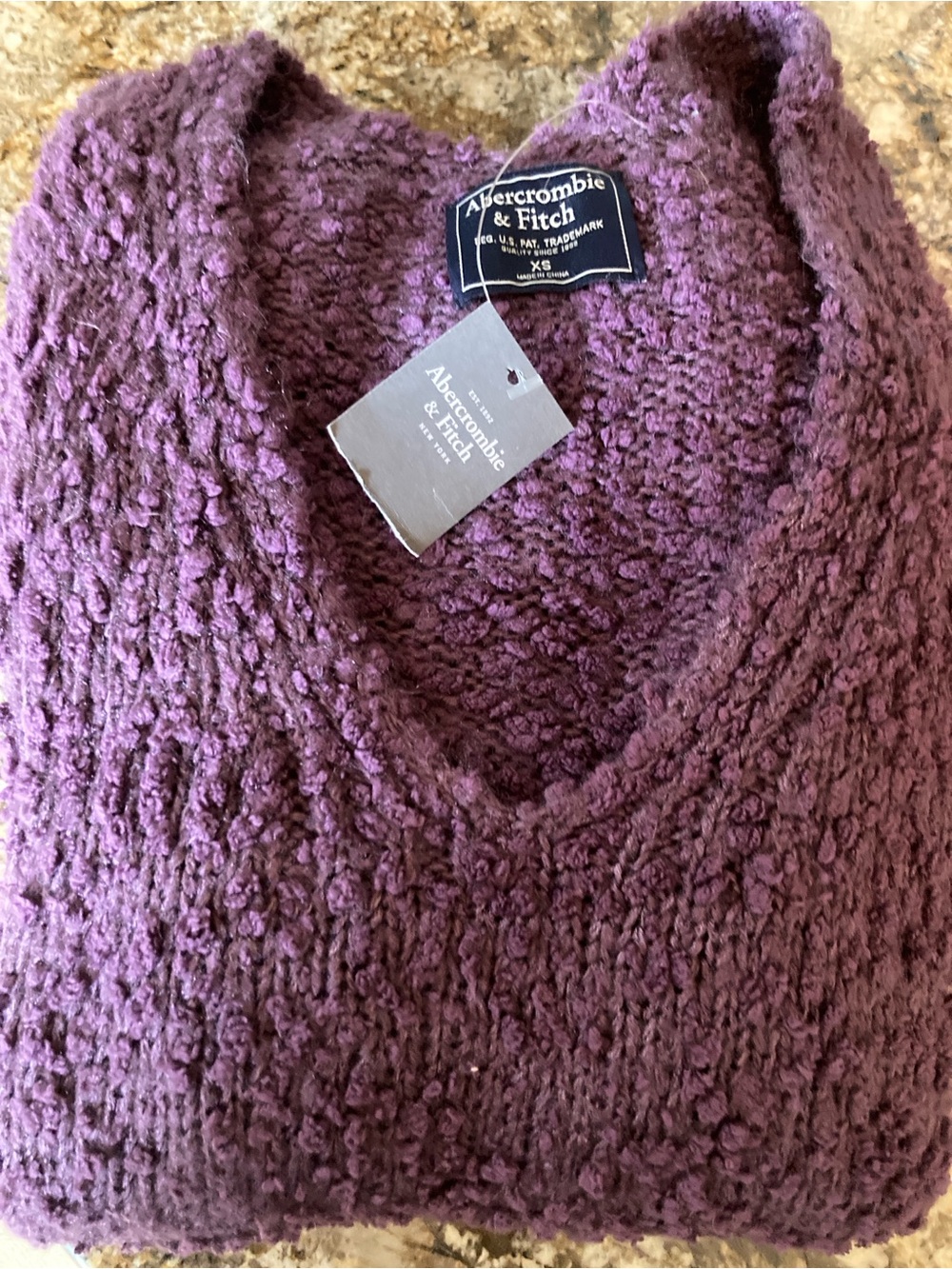 NWT, Abercrombie & Fitch Women's Purple Chunky V-Neck Sweater